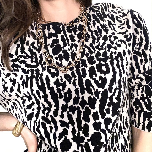 Pair of two sweater tops from Ann Taylor. - Picture 2 of 7